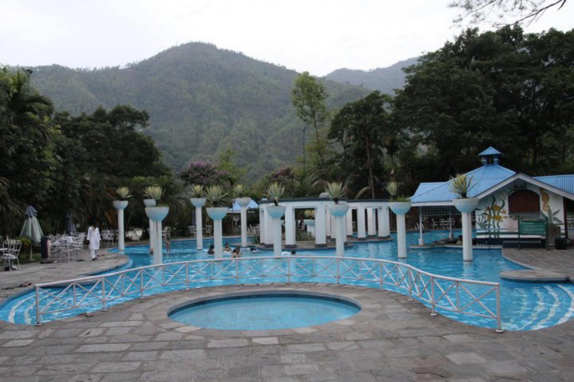Riverside Spring Resort Darechok Exterior photo